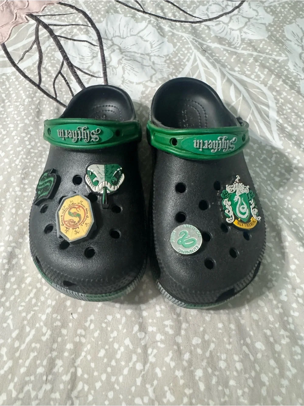 Kids Black Slytherin Crocs - Harry Potter